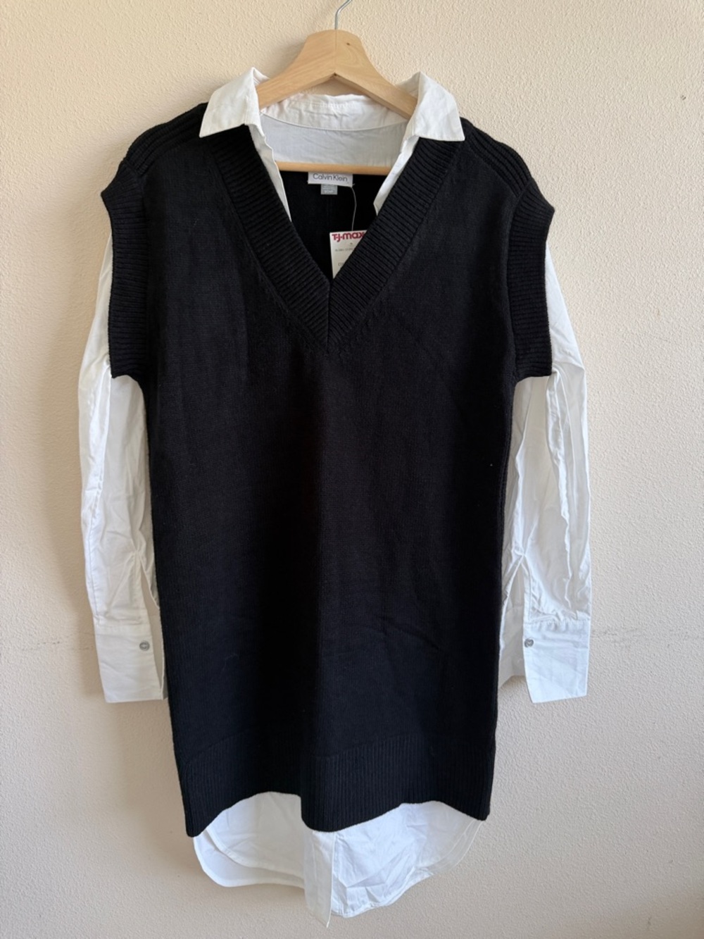 Calvin Klein Women's Black V-Neck Knit Dress